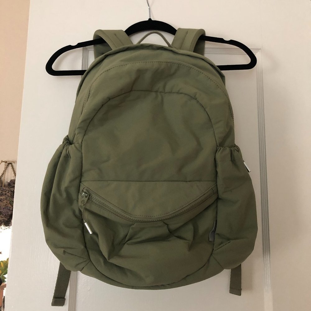 Athleta Kinetic Backpack
